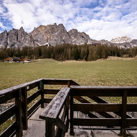 Apartment Casa Ca Dei Pini Cortina d'Ampezzo